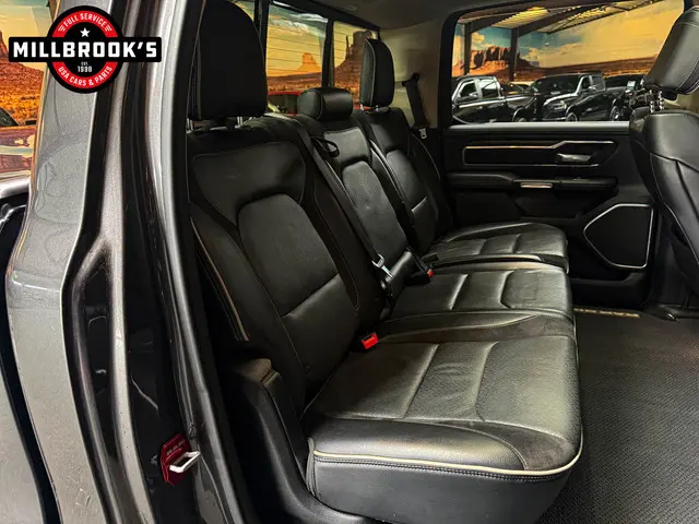 Dodge Ram 1500 5.7 V8 Laramie 2018 LPG/Gas 18