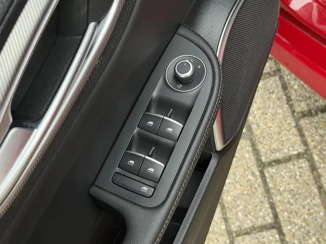 Alfa Romeo Giulia 2.0T Sprint 2022 Benzine 8