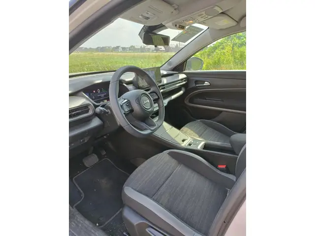 Jeep Avenger Longitude 54 kWh 2024 Elektrisch 7