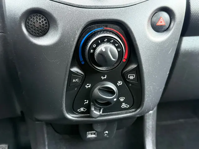 Toyota Aygo 1.0 VVT-i x-fun 2020 Benzine 20