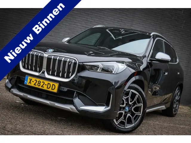 BMW iX1 xDrive30 67 kWh 2023 Elektrisch