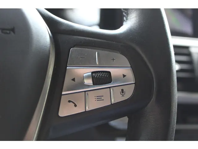 BMW iX3 Executive 80 kWh 2021 Elektrisch 27