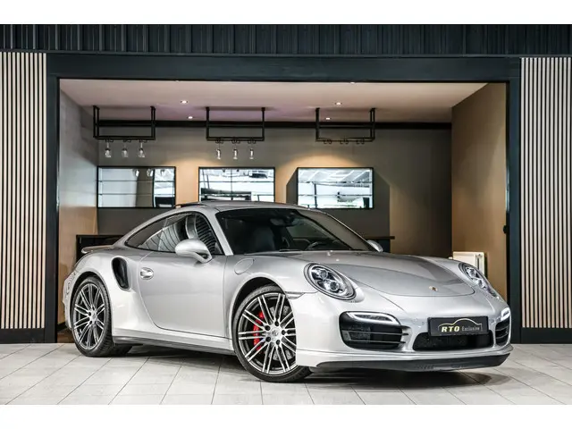 Porsche 911 3.8 Turbo Approved t/m 05-06-2027 2013 Benzine 4