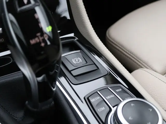 BMW 2 Serie Active Tourer 218i 2020 Benzine 19