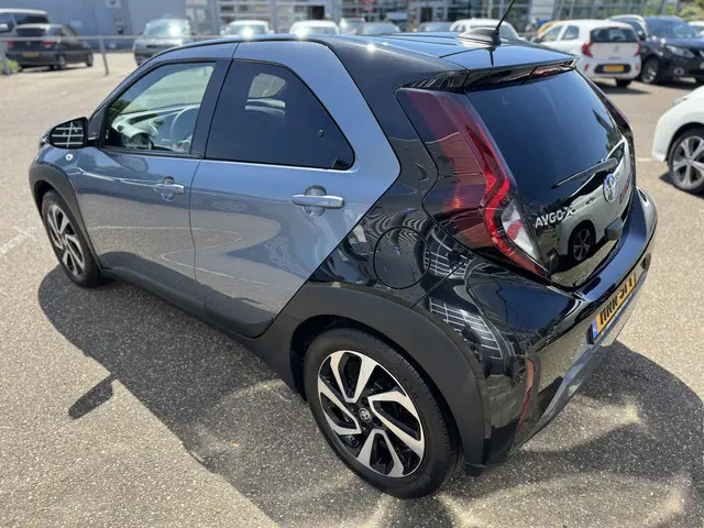 Toyota Aygo X Automaat 1.0 VVT-i S-CVT Pulse 2024 Benzine 5