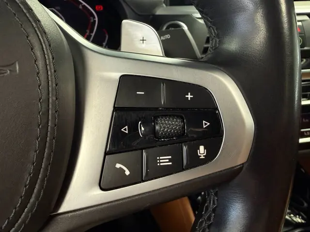 BMW X4 XDrive20i M Sport | Open dak | 2020 Benzine 11