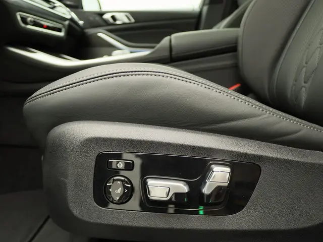 BMW X5 xDrive50e 2025 Hybride Benzine 21