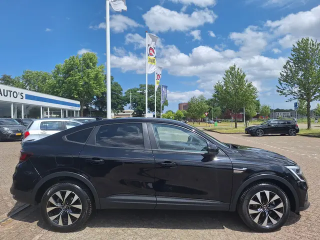 Renault Arkana 1.3 TCe 140 2024 Hybride Benzine 7