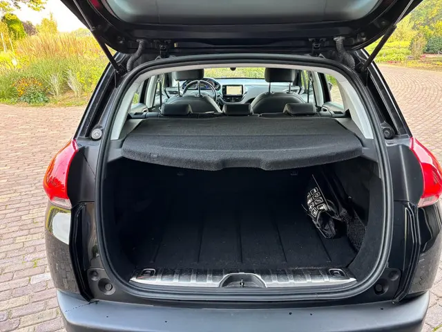 Peugeot 2008 1.6 VTi Allure 2014 Benzine 15