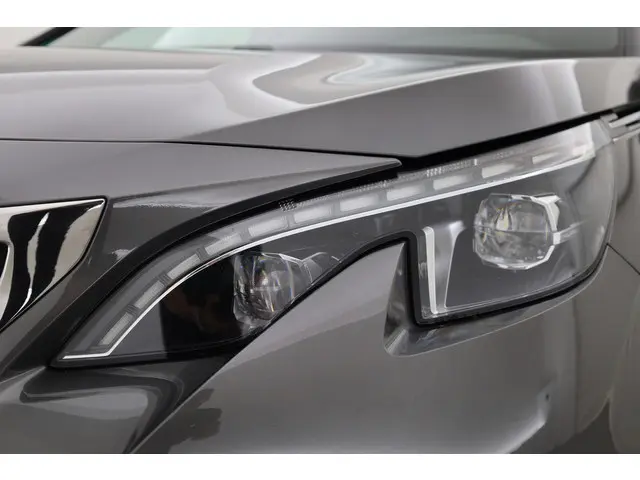 Peugeot 5008 1.2 PureTech GT-Line 7pers. 2020 Benzine 33
