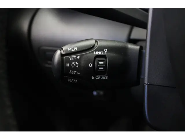 Citroën C3 Aircross 1.2 PureTech C-Series 2022 Benzine 17