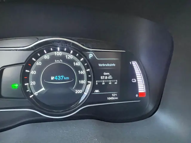 Hyundai Kona EV Premium 64 kWh 2020 Elektrisch 29