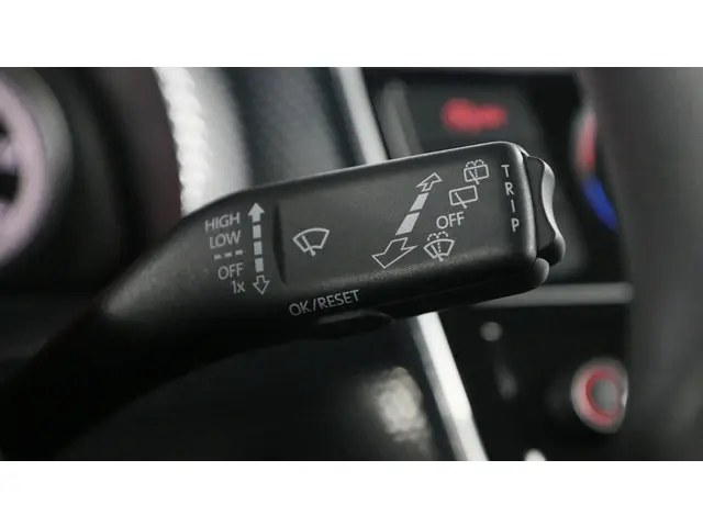 Volkswagen up! 1.0 65pk 2023 Benzine 21