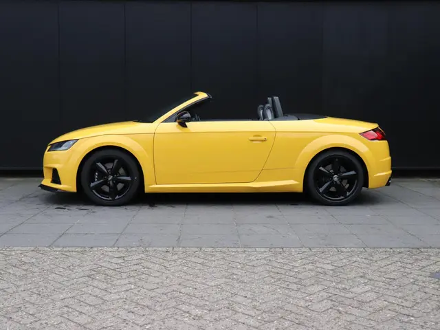 Audi TT Roadster 2.0 TFSI TTS quattro 2018 Benzine 3