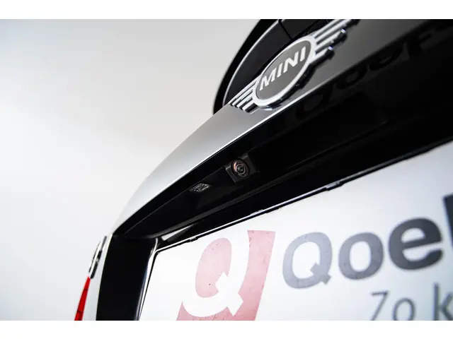 MINI Countryman Cooper SE ALL4 2022 Hybride Benzine 35