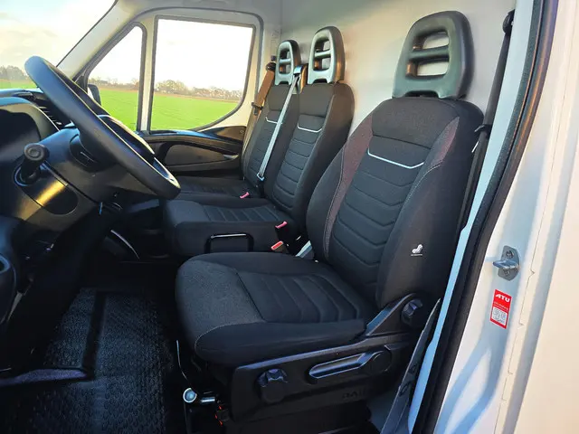 Iveco Daily 35S16V 2.3 410 H2 2023 Diesel 20