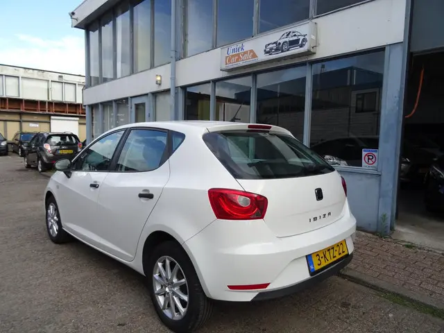 SEAT Ibiza 1.2 Reference 2012 Benzine 3