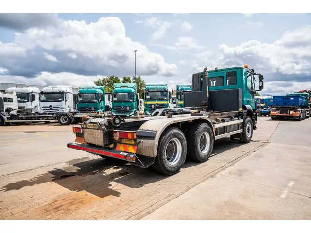 Iveco Trakker 360-6x4-PALFINGER 2015 Diesel 13