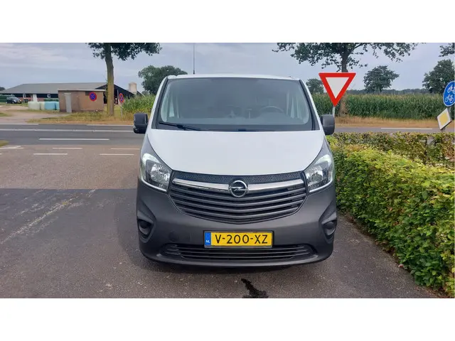 Opel Vivaro 1.6 CDTI L1H1 Edition EcoFlex 2019 Diesel 8