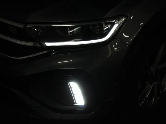 Volkswagen T-Roc 1.5 TSI 150pk DSG R-Line 2024 Benzine 30