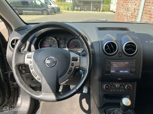 Nissan QASHQAI +2 2.0 360 4WD 2013 Benzine 11