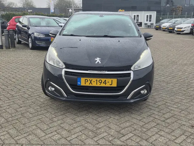 Peugeot 208 1.2 VTi NAVI/NAP/CRUISCONTROL 2017 Benzine 20