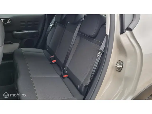 Citroën C3 1.2 PureTech Plus 2024 Benzine 12