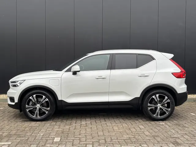 Volvo XC40 1.5 T5 Recharge R-Design 2020 Hybride Benzine 4