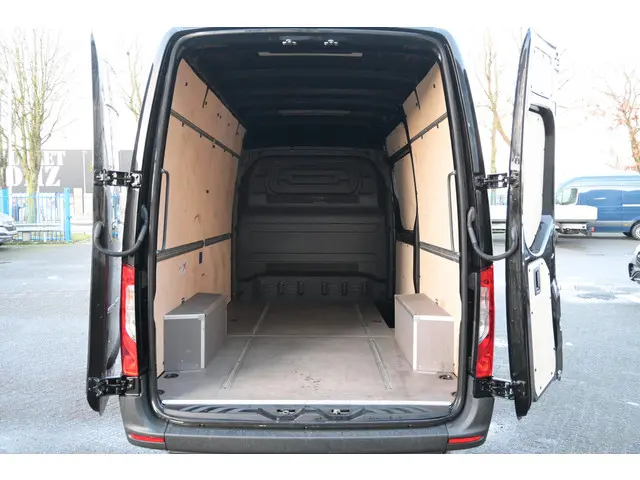 Mercedes-Benz Sprinter 317 CDI L2H2 2021 Diesel 8