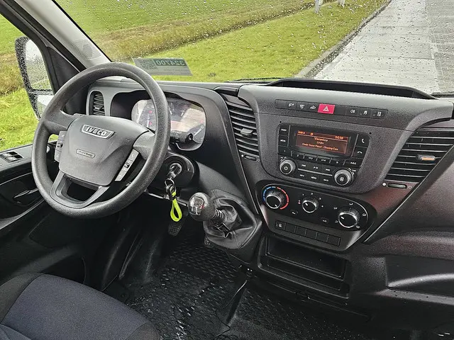 Iveco Daily 35S18 2019 Diesel 8