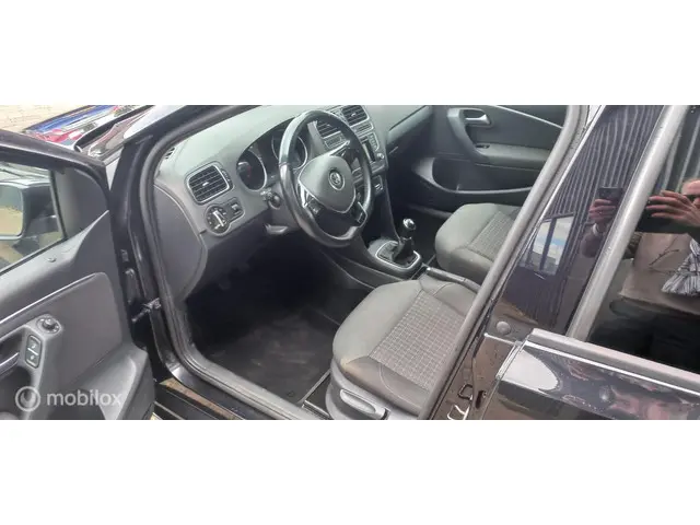 Volkswagen Polo 1.2 TSI Comfortline 2017 Benzine 20