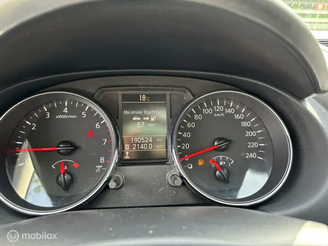 Nissan QASHQAI 1.6 Connect Edition 2013 Benzine 30