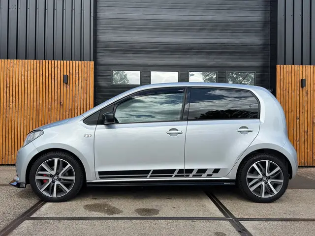 SEAT Mii 1.0 FR Connect Airco Cruise PDC 2016 Benzine 3
