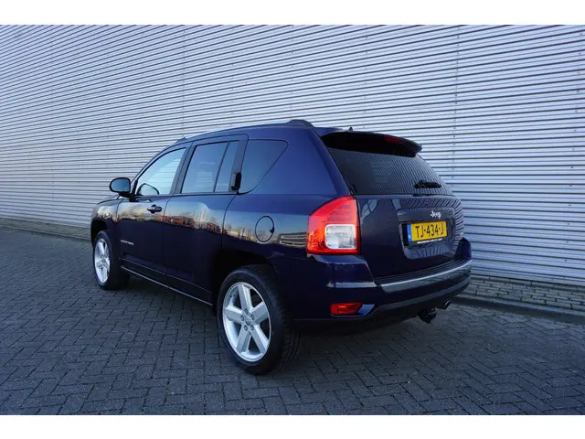 Jeep Compass 2.4 Limited 4WD AUTOMAAT 2012 Benzine 3