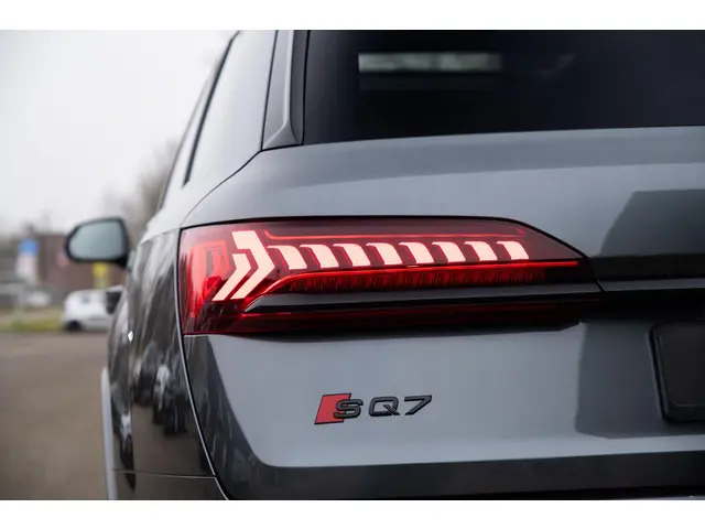 Audi SQ7 4.0 TFSI quattro ABT 7p 2024 Benzine 76