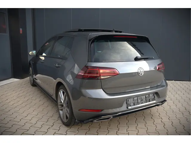 Volkswagen Golf 1.4 TSI Highline Business R 2017 Benzine 6