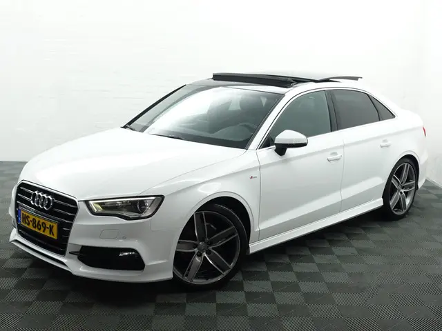 Audi A3 Limousine 1.4 TFSI S-line Aut- 2016 Benzine 4