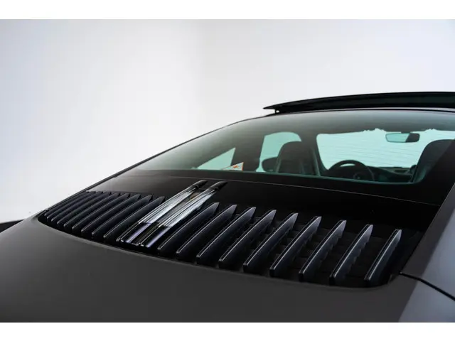 Porsche 911 3.0 Carrera 4 GTS 2022 Benzine 47