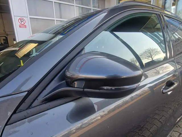 Ford Focus 1.0 EcoBoost Hybrid ST Line 2025 Benzine 23