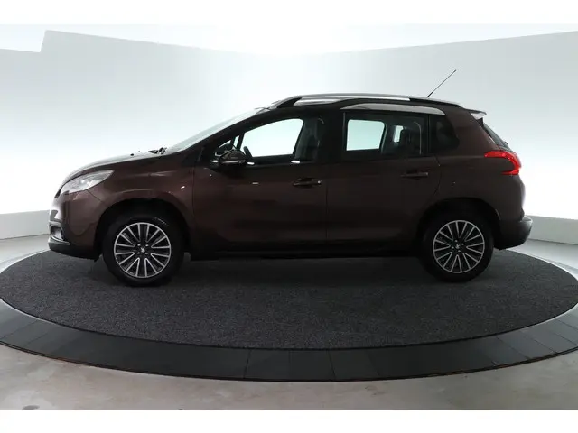 Peugeot 2008 1.2 VTi Active Pack Premium 2014 Benzine 15