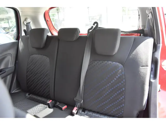 Suzuki Celerio 1.0 Comfort/hoge zit/NLse auto 2021 Benzine 7