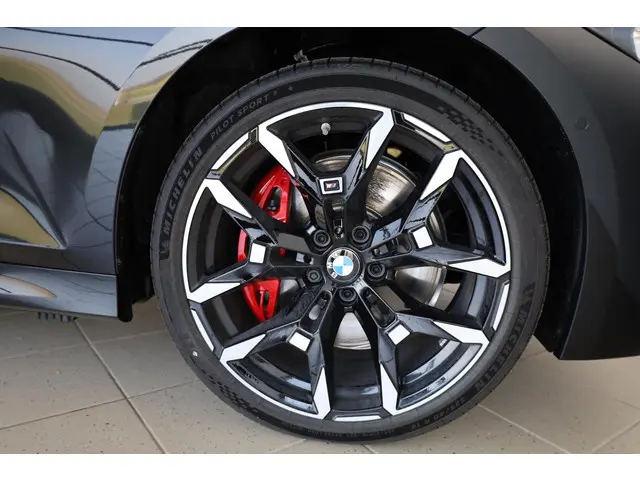 BMW 3 Serie Touring 330e 2026 Hybride Benzine 6