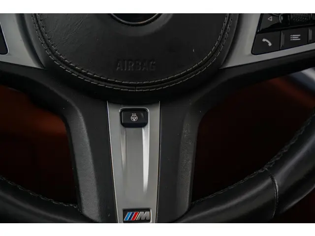 BMW X5 xDrive45e High Executive 2021 Hybride Benzine 23