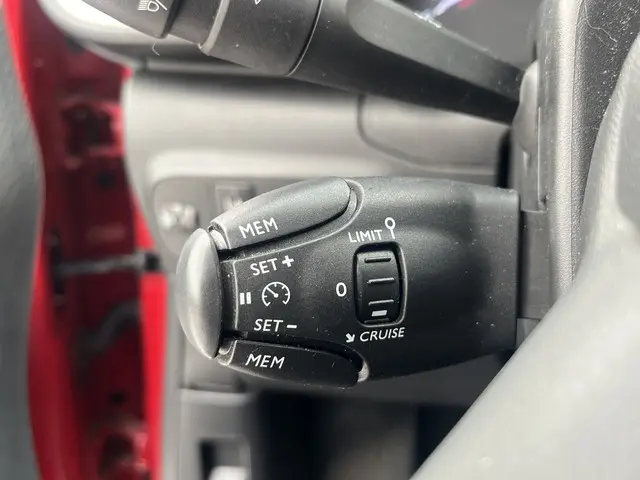 Citroën C3 PureTech 82 Feel Edition 2018 Benzine 26