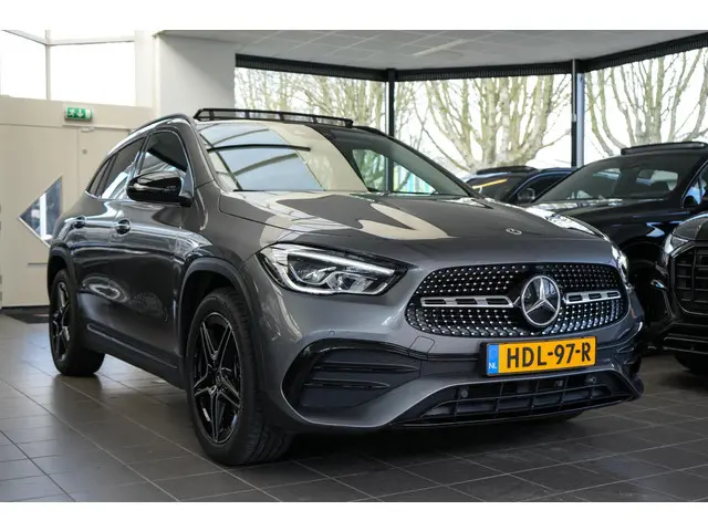 Mercedes-Benz GLA 250 AMG Line 2023 Benzine 5