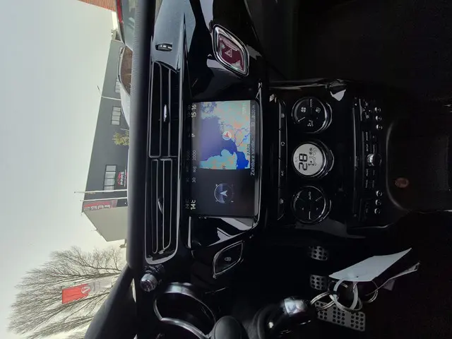 Citroën DS3 Cabrio 1.2 VTi So Chic nw APK 2014 Benzine 14