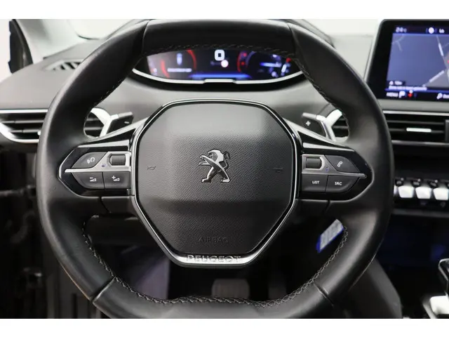 Peugeot 5008 1.2 PureTech Blue Lease Premium 2020 LPG/Gas 28