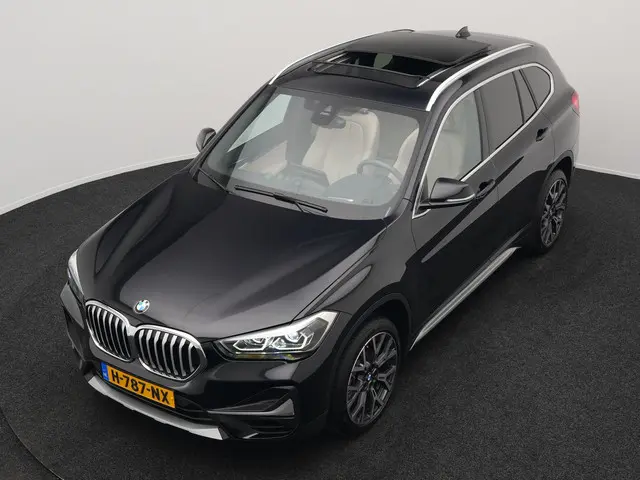 BMW X1 sDrive20i Sportline Automaat 192pk 2020 Benzine 22
