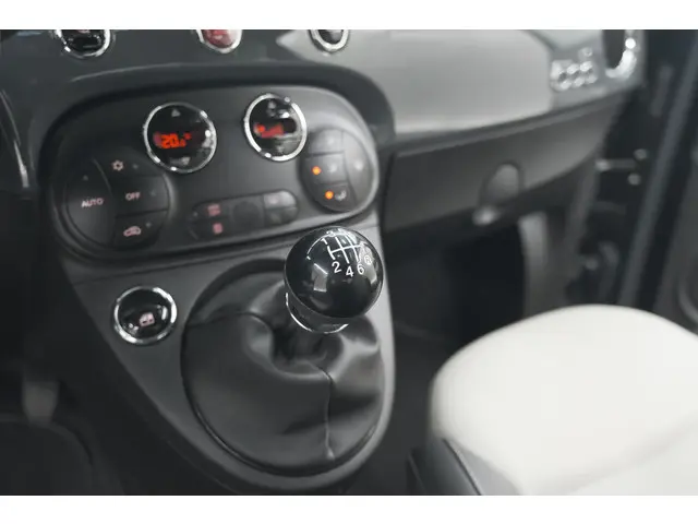 Fiat 500 1.0 Hybrid Dolcevita 2022 Benzine 39