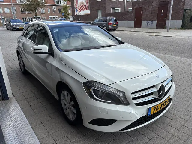 Mercedes-Benz A-Klasse 180 Ambition 2013 Benzine 6